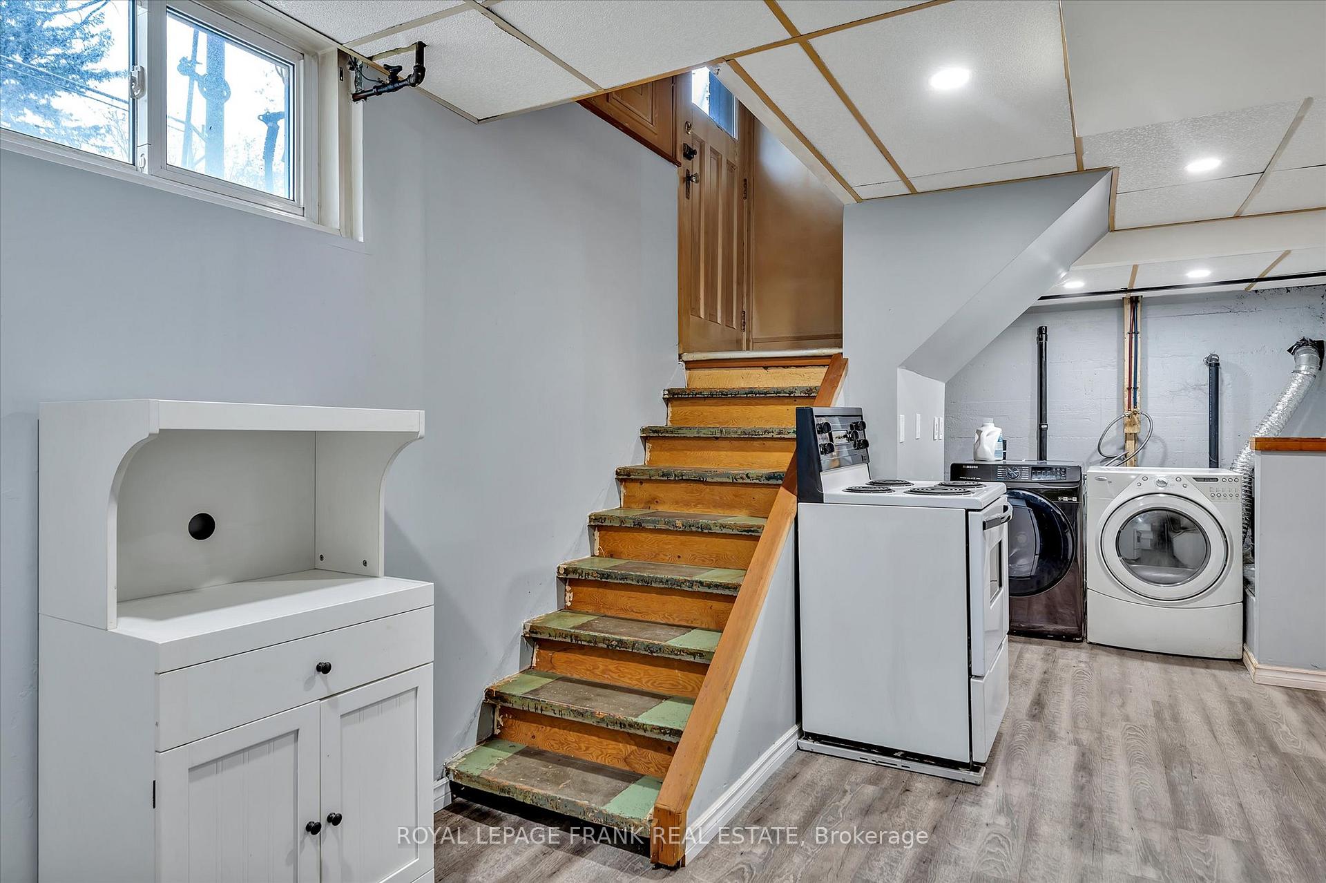Photo 28 of 1270 Clonsilla Avenue, Peterborough, Town Ward 3 — HOMEH