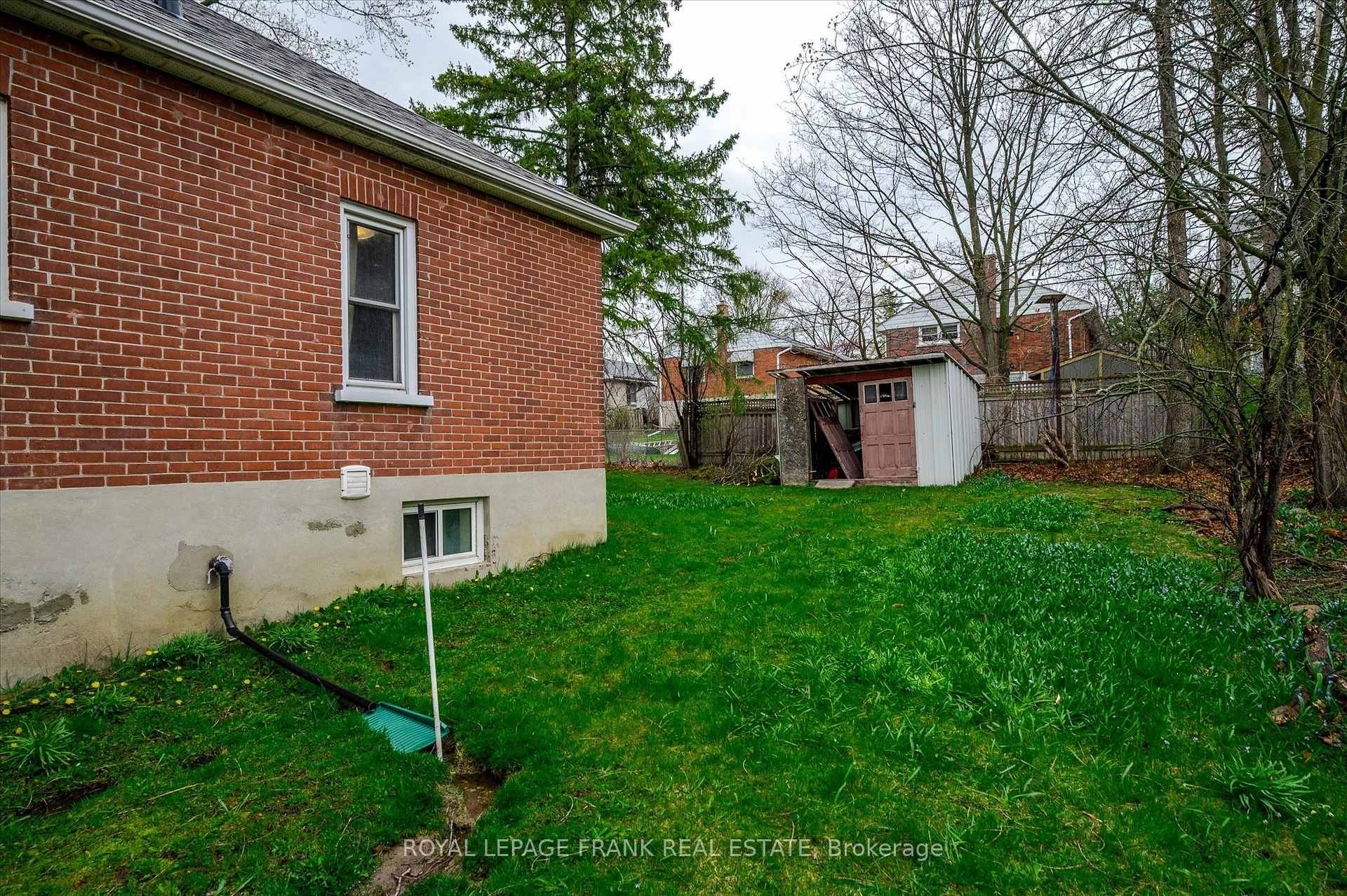 Photo 43 of 1270 Clonsilla Avenue, Peterborough, Town Ward 3 — HOMEH