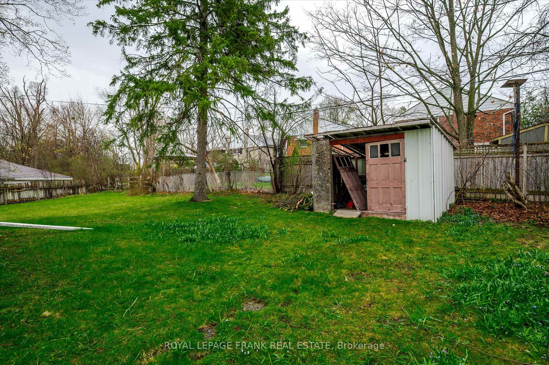 Photo 44 of 1270 Clonsilla Avenue, Peterborough, Town Ward 3 — HOMEH