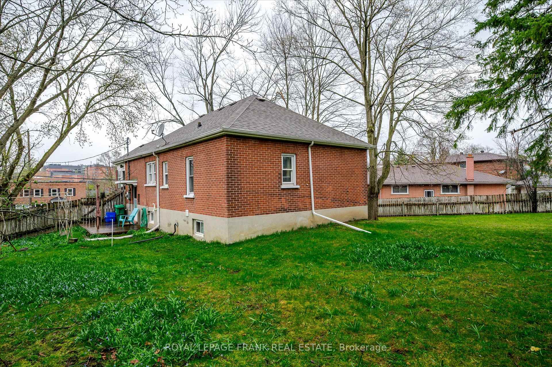 Photo 45 of 1270 Clonsilla Avenue, Peterborough, Town Ward 3 — HOMEH