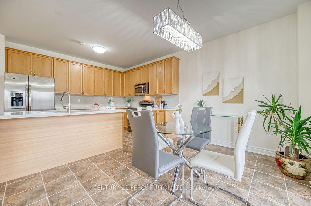 Photo 16 of 84 Galea Drive, Ajax, Central East — HOMEH