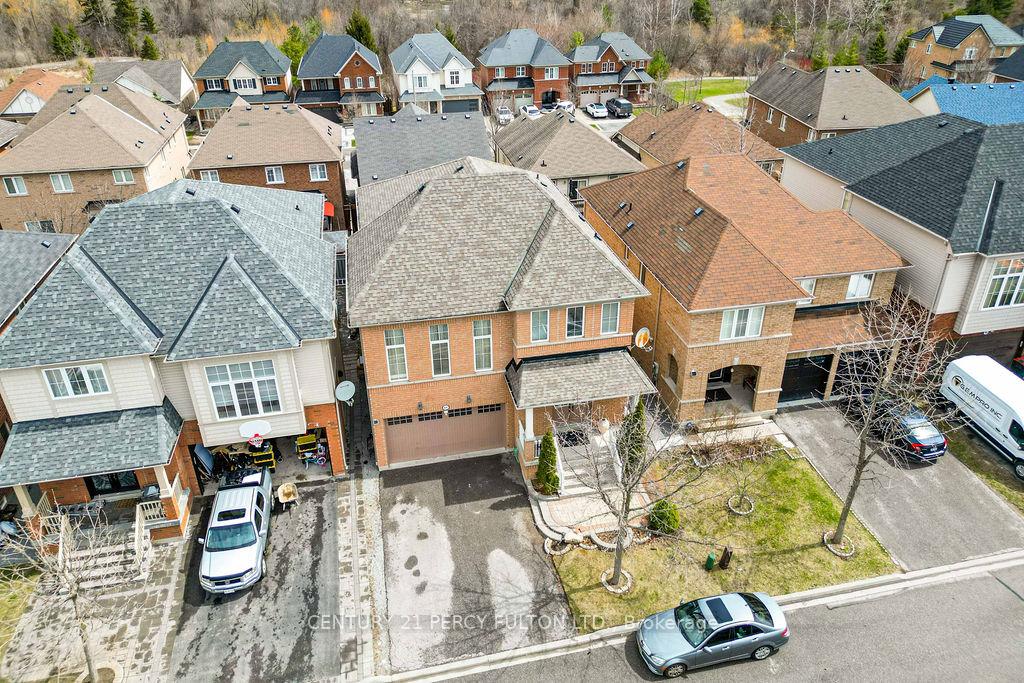 Photo 48 of 84 Galea Drive, Ajax, Central East — HOMEH