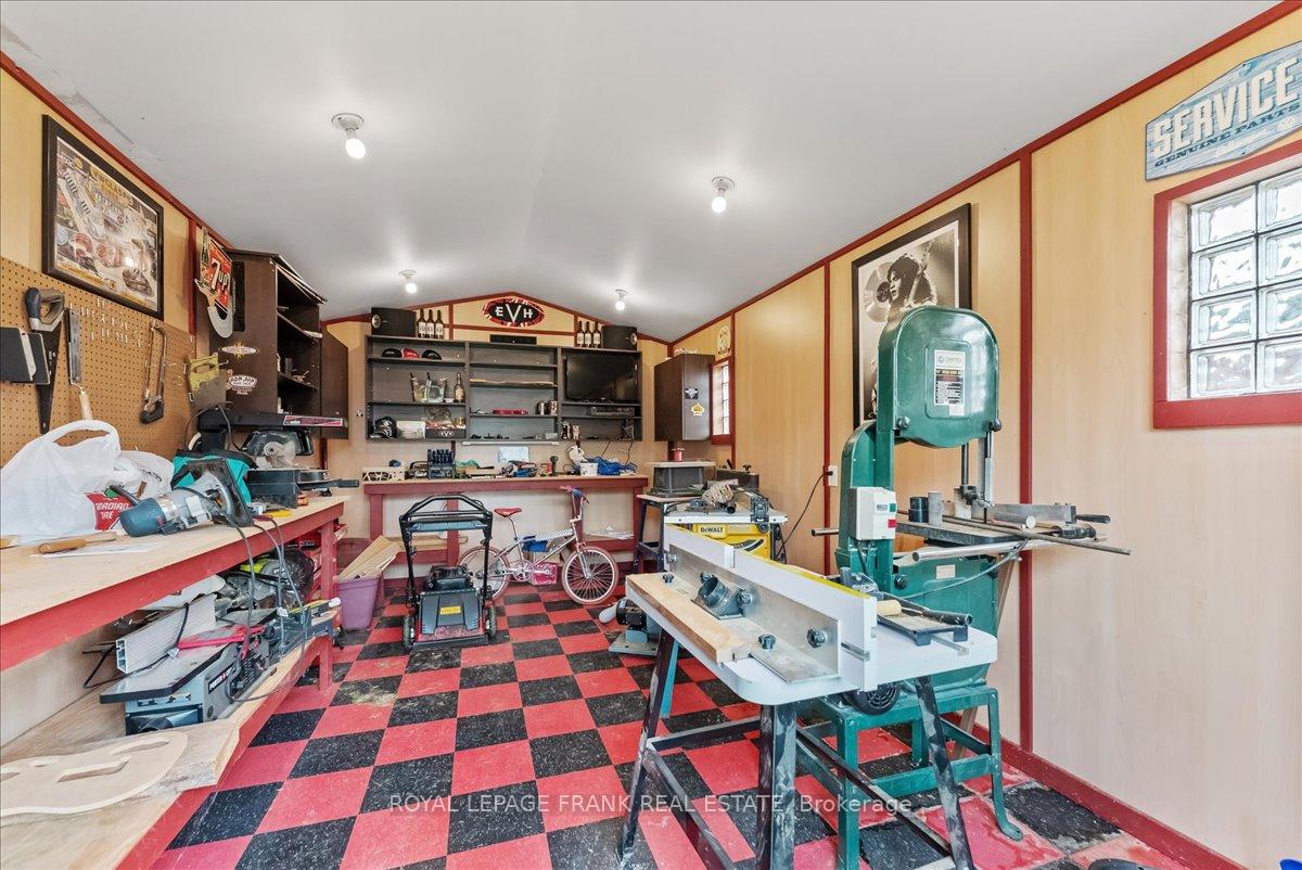 Photo 36 of 3046 Westridge Boulevard, Peterborough, Monaghan Ward 2 — HOMEH
