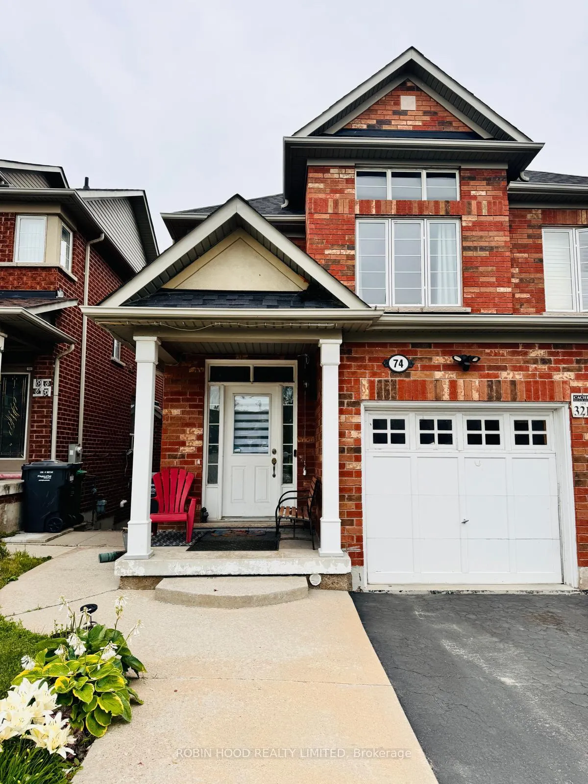 Photo 12 of Unit Main, 74 Pennyroyal Crescent, Brampton, Bramalea North Industrial — HOMEH