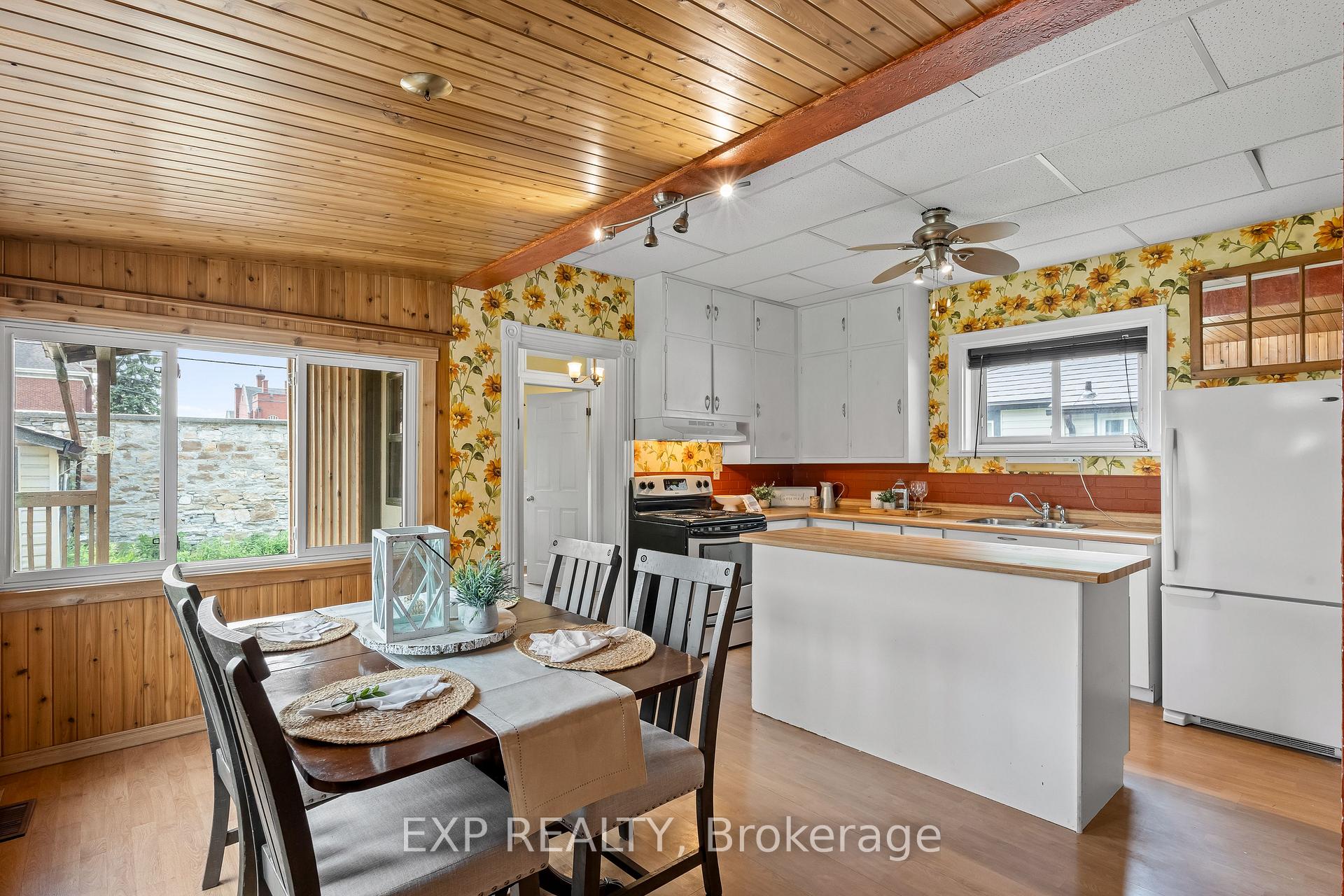 Photo 12 of 217 Westcott Street, Peterborough, Town Ward 3 — HOMEH