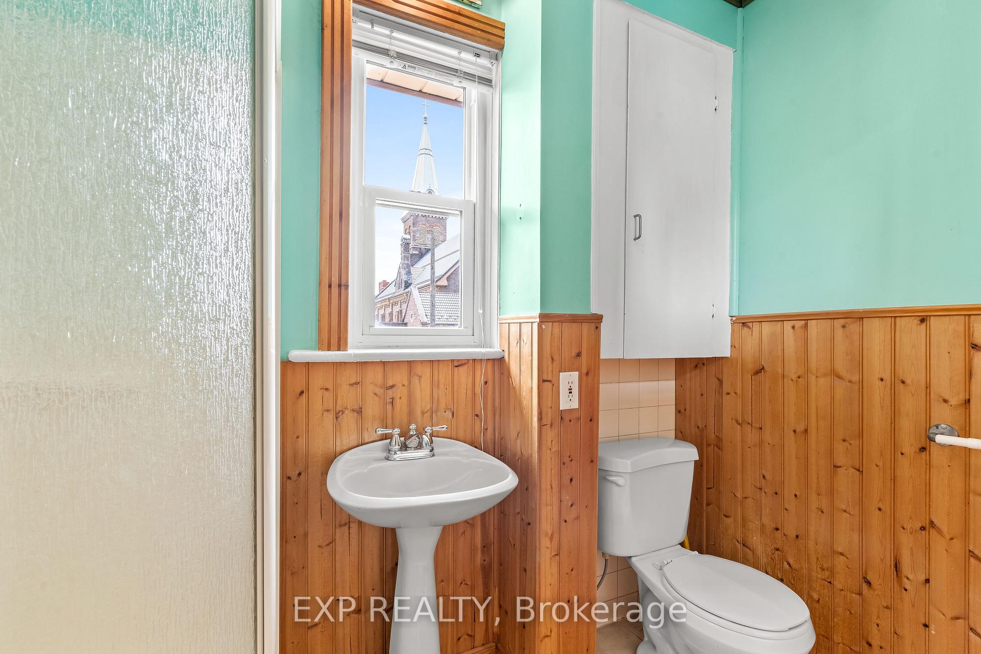 Photo 20 of 217 Westcott Street, Peterborough, Town Ward 3 — HOMEH