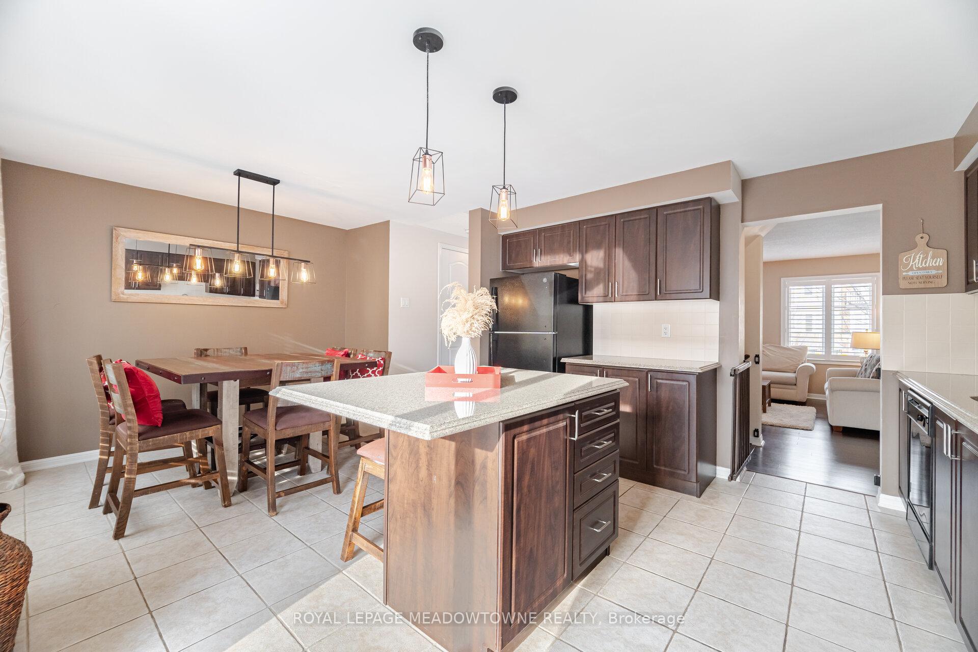 Photo 13 of 632 Holly Avenue, Milton, Coates — HOMEH