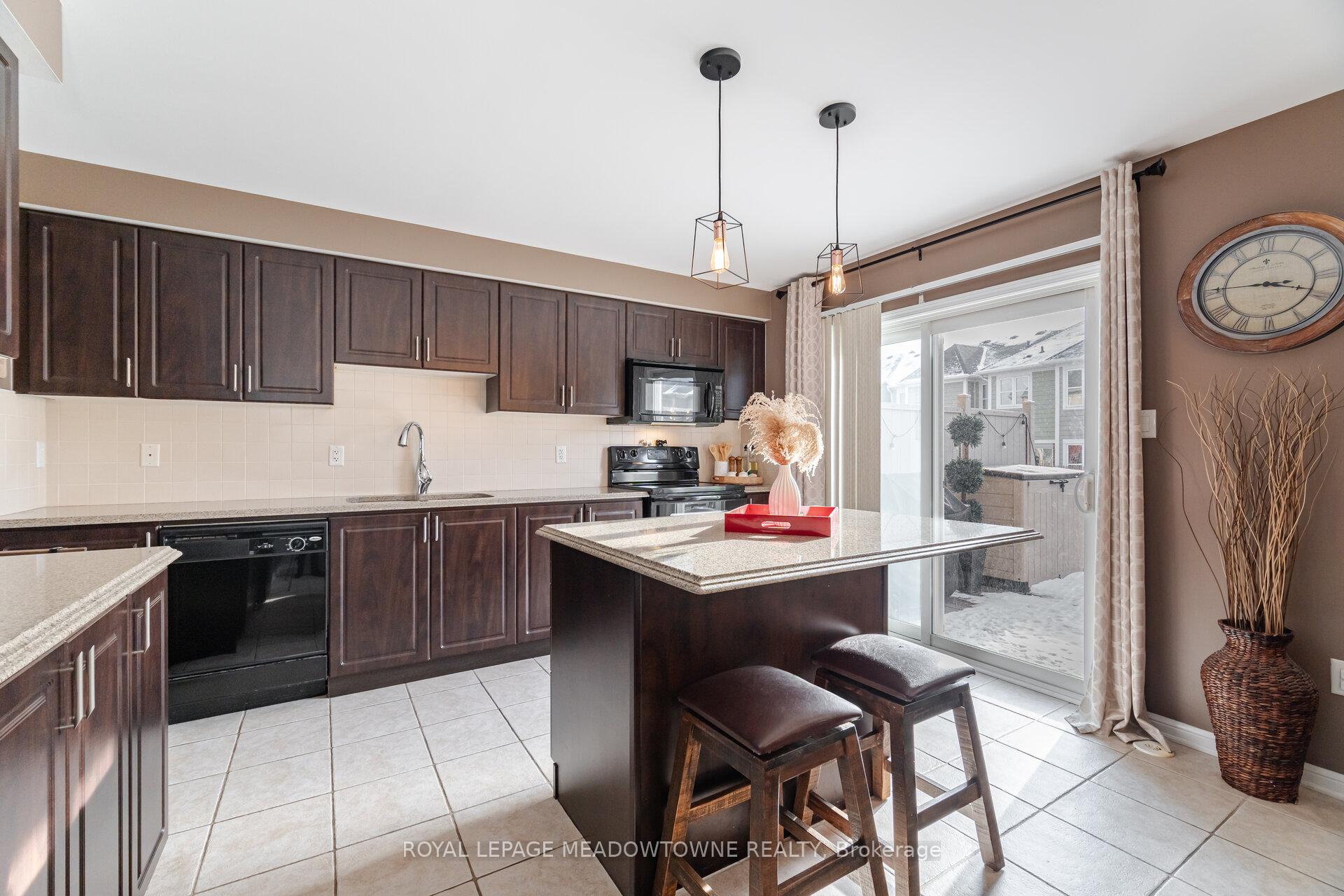 Photo 15 of 632 Holly Avenue, Milton, Coates — HOMEH