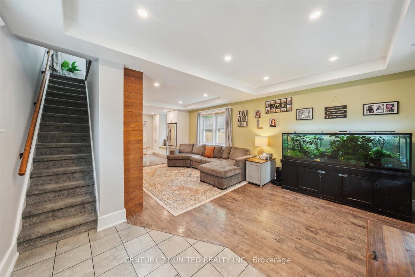 Photo 10 of 280 Prince Street, Peterborough, Town Ward 3 — HOMEH