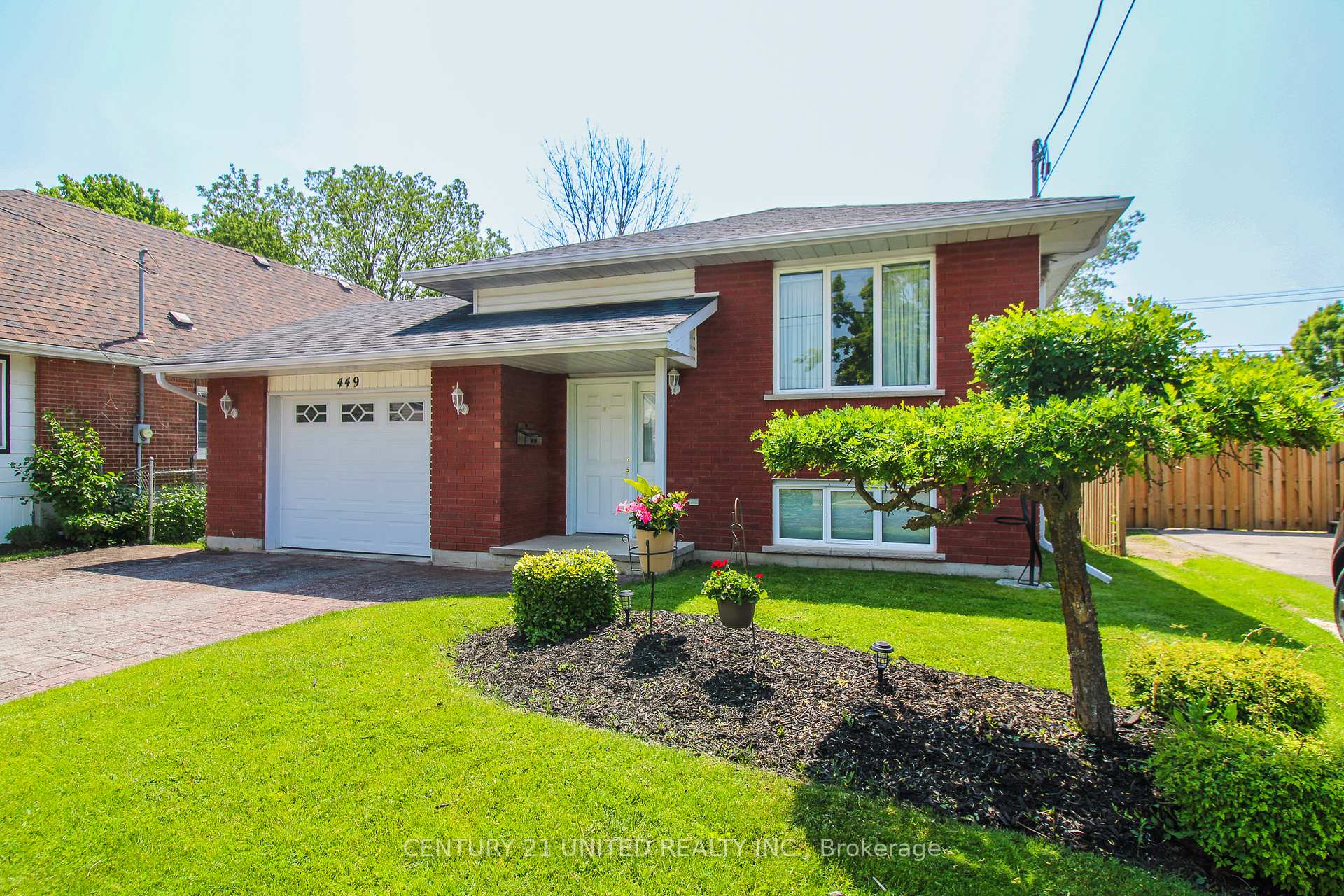 Photo 1 of 449 King George Street, Peterborough, Otonabee Ward 1 — HOMEH