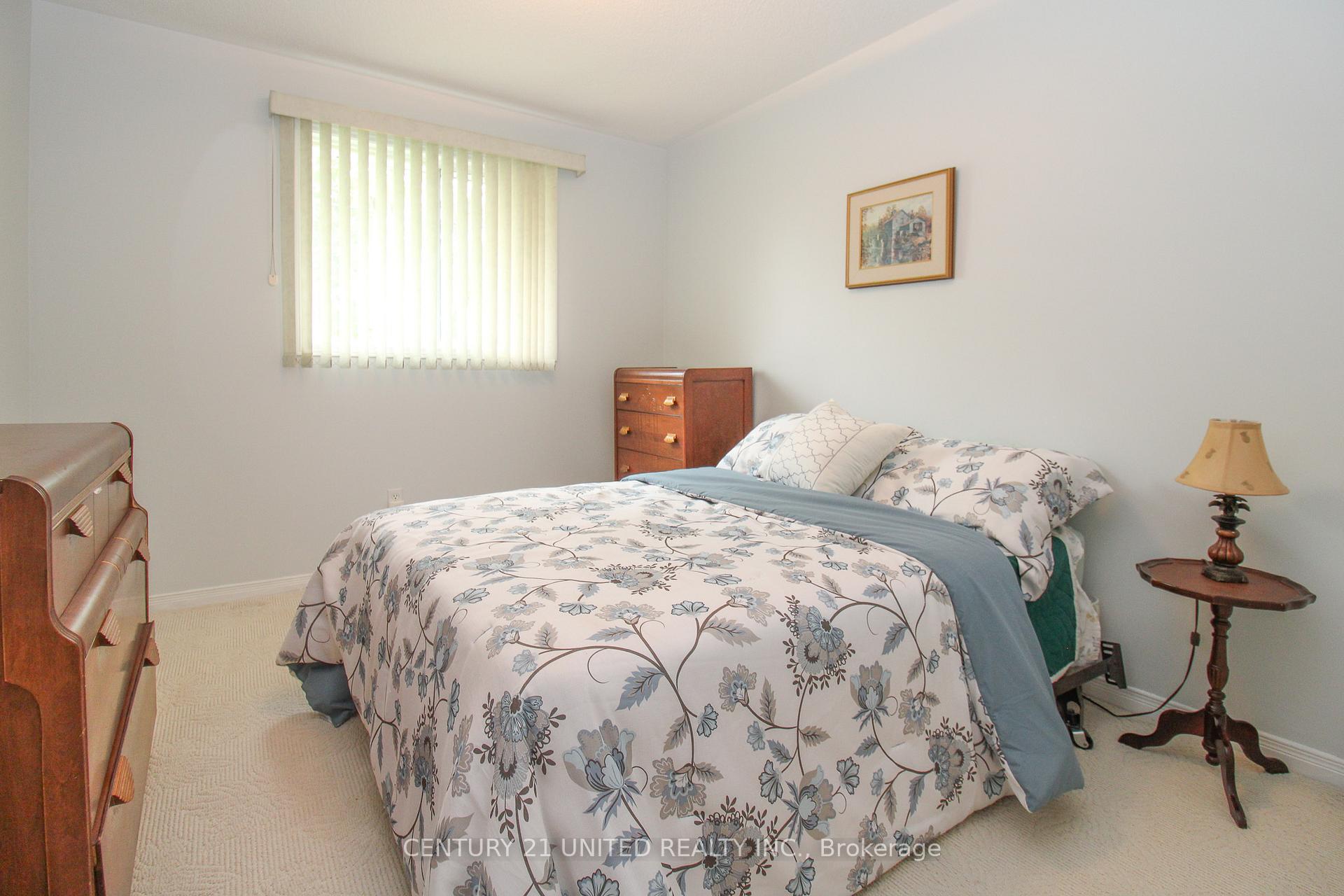 Photo 16 of 449 King George Street, Peterborough, Otonabee Ward 1 — HOMEH