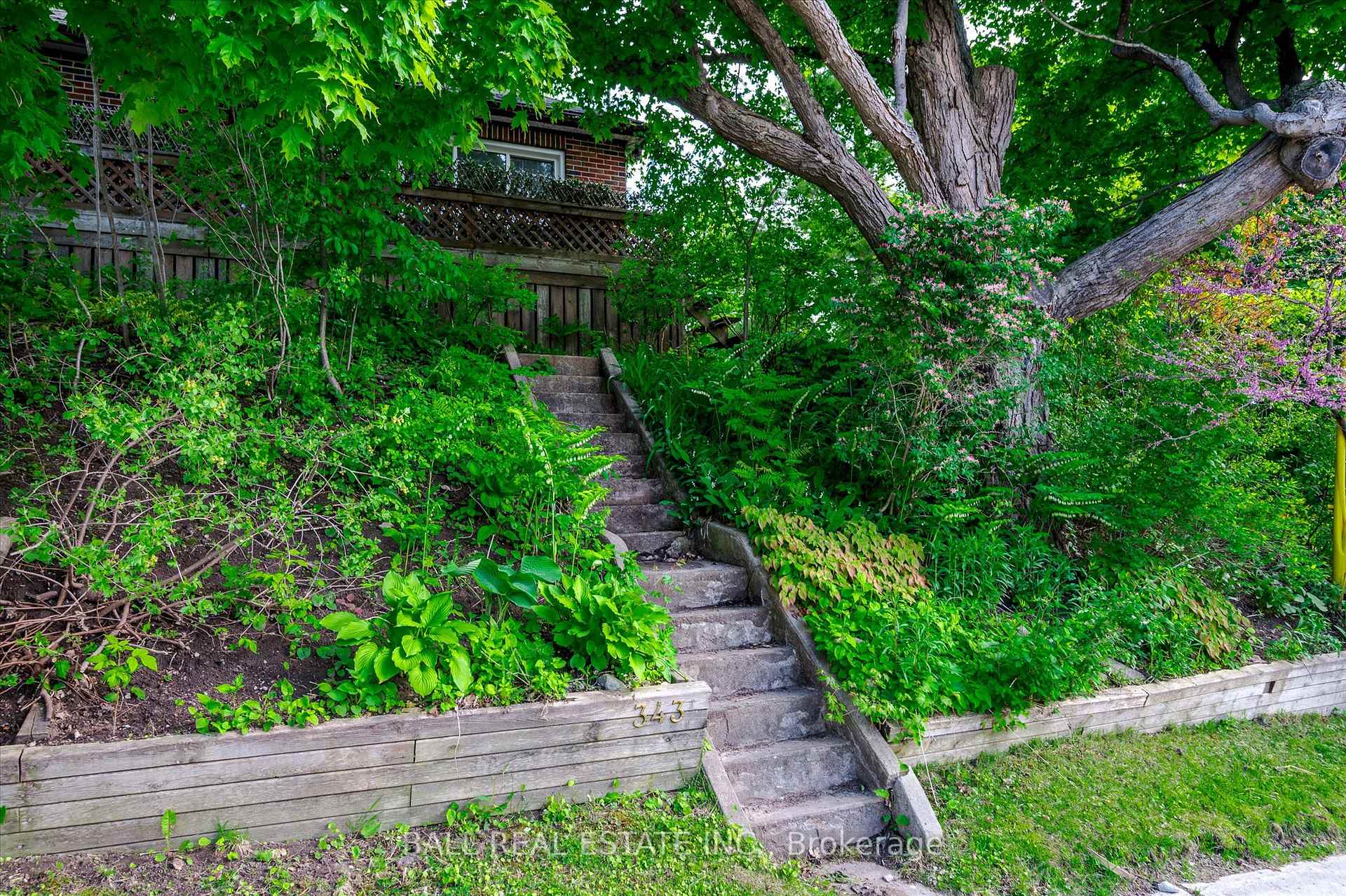 Photo 45 of 343 Euclid Avenue, Peterborough, Ashburnham Ward 4 — HOMEH