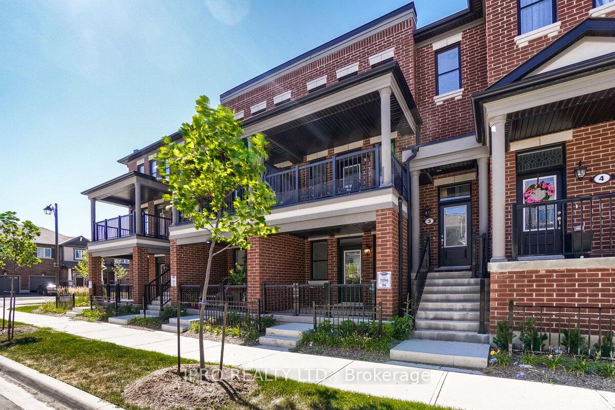 Front of Unit 3, 1285 Sycamore Gardens