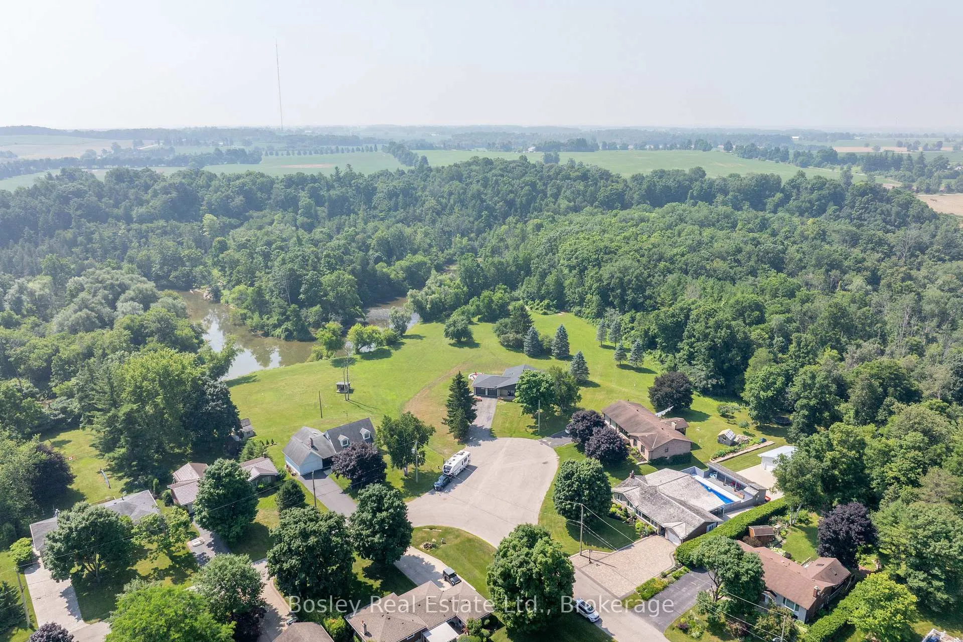 Photo 13 of 4 Colonial Drive, North Dumfries — HOMEH