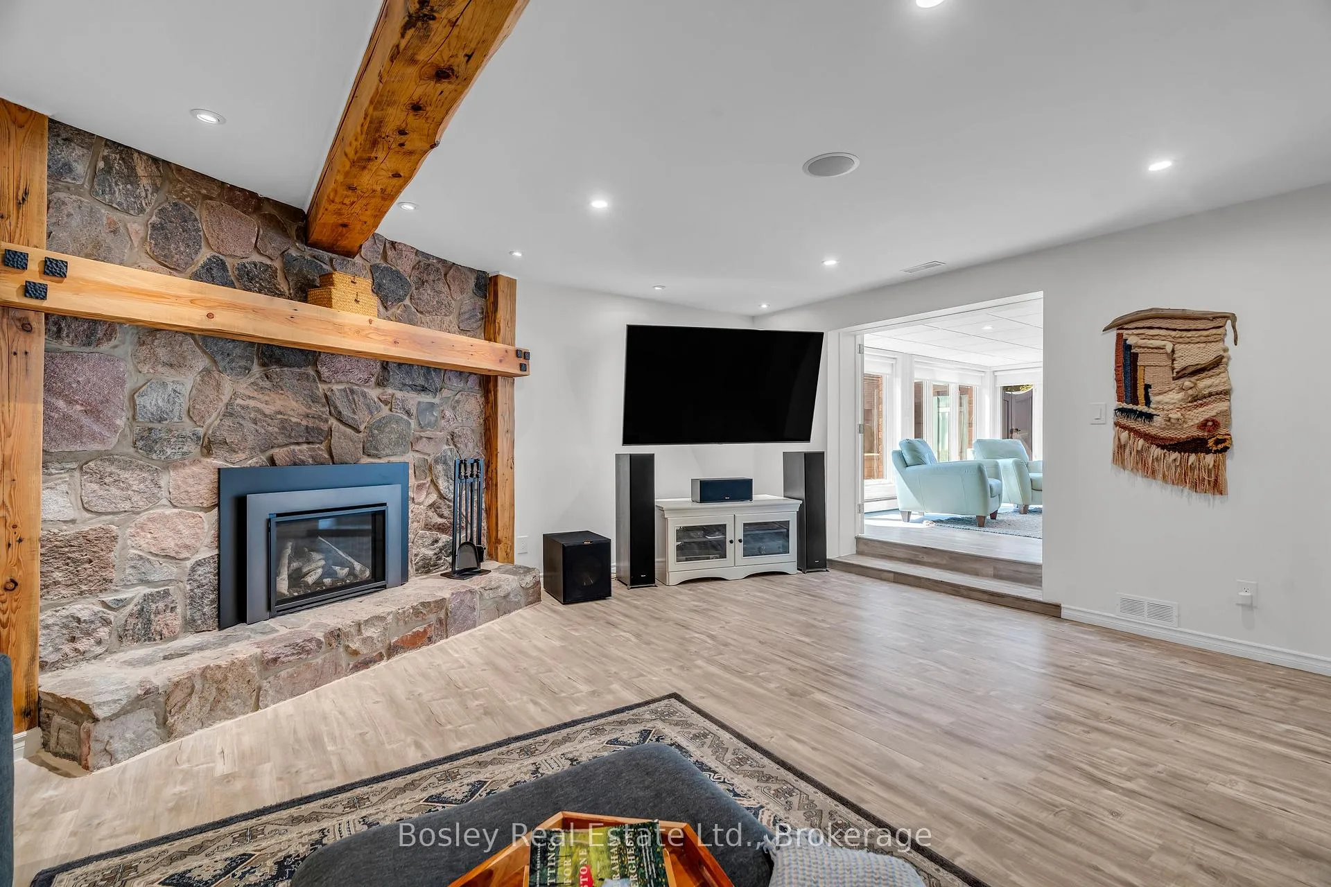 Photo 34 of 4 Colonial Drive, North Dumfries — HOMEH