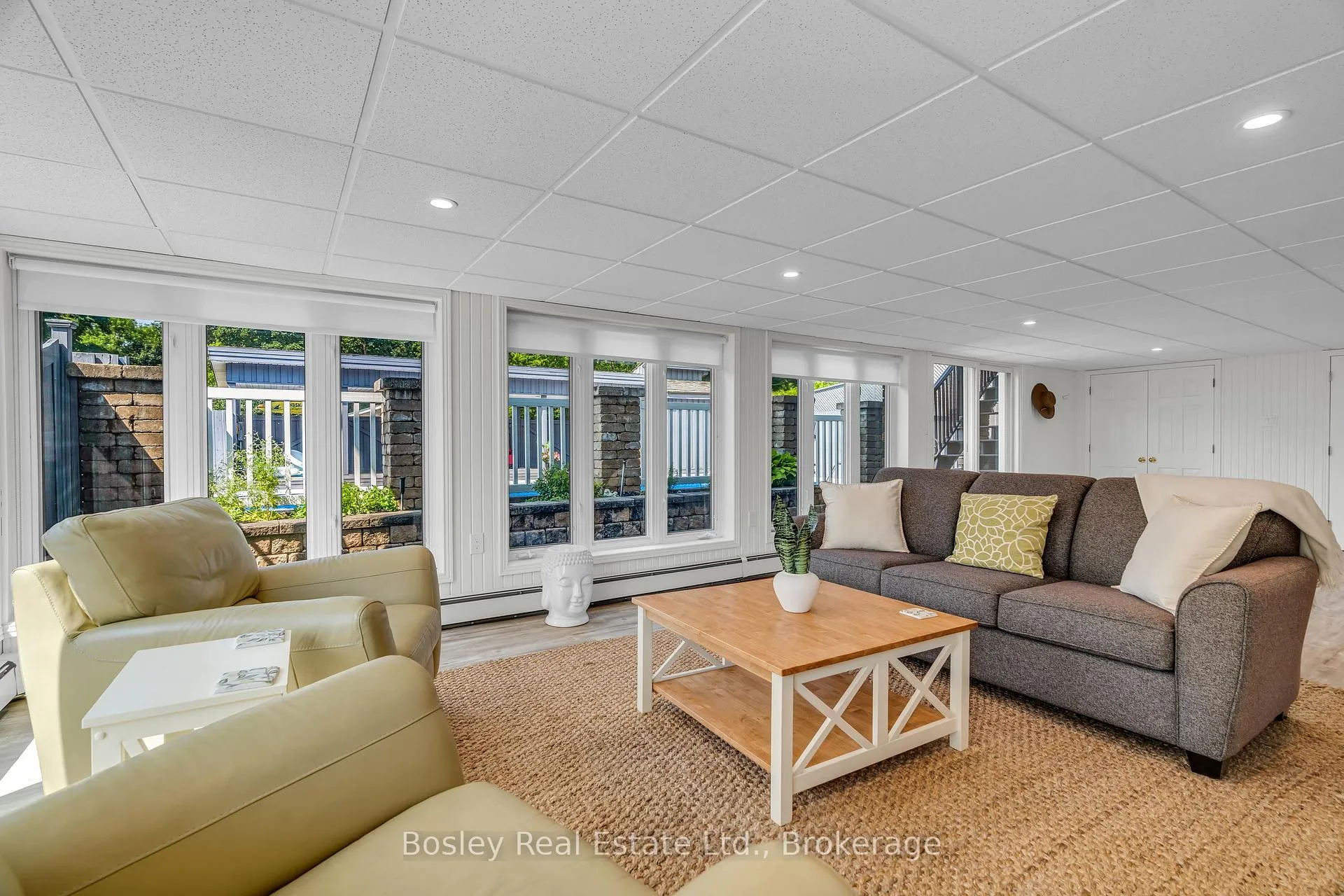 Photo 36 of 4 Colonial Drive, North Dumfries — HOMEH