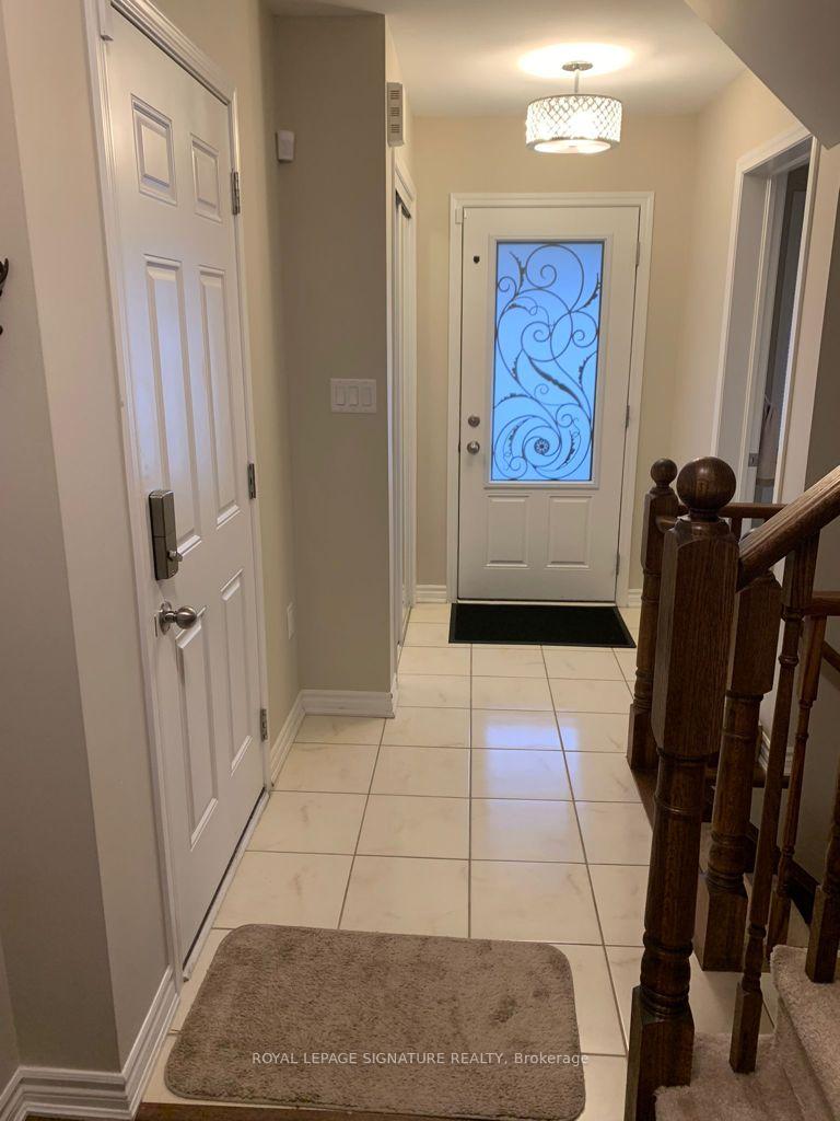 Photo 3 of 1113 Farmstead Drive, Milton, Ford — HOMEH