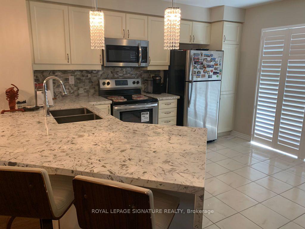Photo 8 of 1113 Farmstead Drive, Milton, Ford — HOMEH
