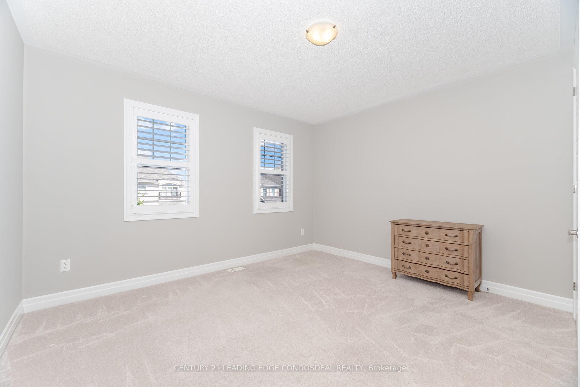 Photo 42 of 65 Novan Crescent, Aurora, Rural Aurora — HOMEH