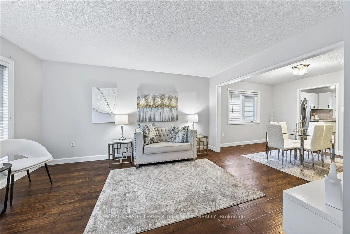 Photo 8 of 44 Ward Drive, Barrie, Painswick North — HOMEH