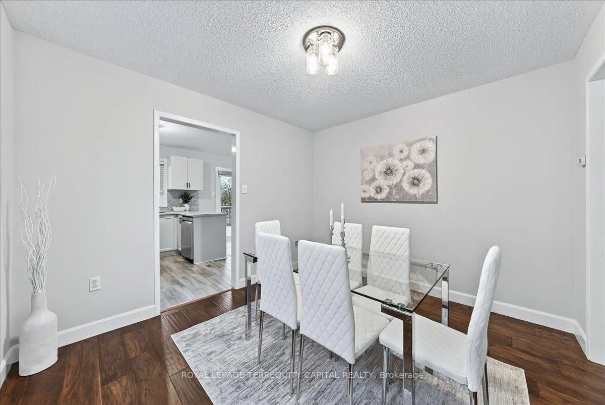 Photo 11 of 44 Ward Drive, Barrie, Painswick North — HOMEH