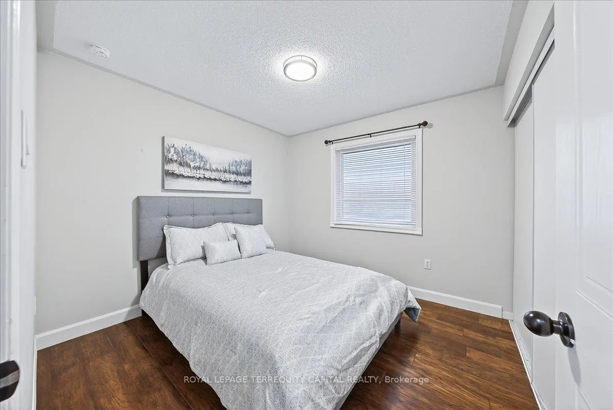 Photo 21 of 44 Ward Drive, Barrie, Painswick North — HOMEH