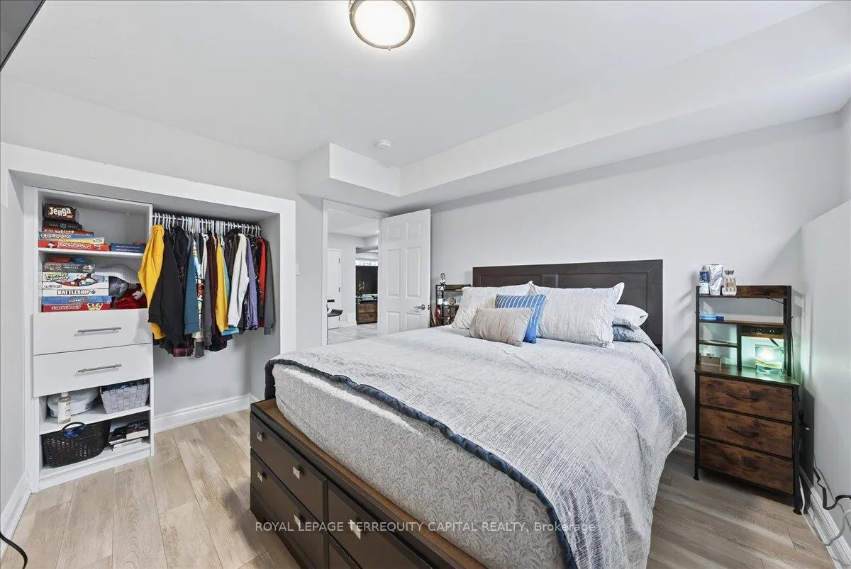 Photo 30 of 44 Ward Drive, Barrie, Painswick North — HOMEH