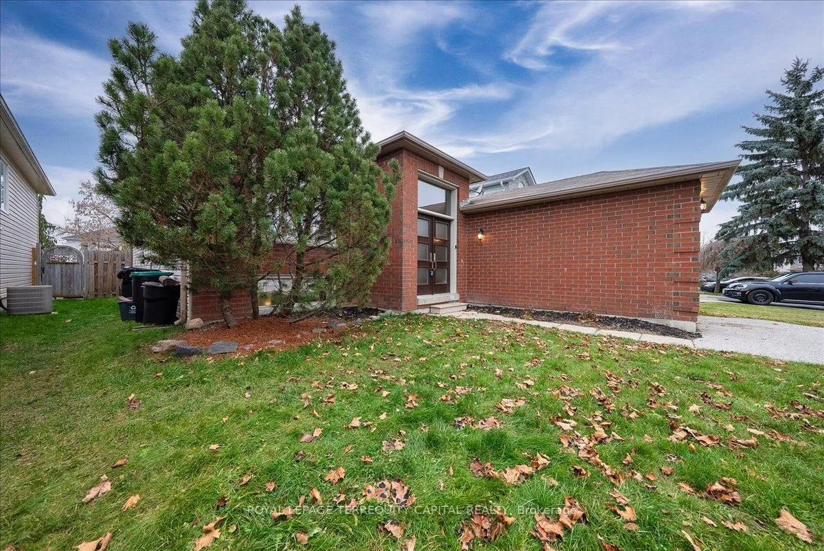 Photo 34 of 44 Ward Drive, Barrie, Painswick North — HOMEH