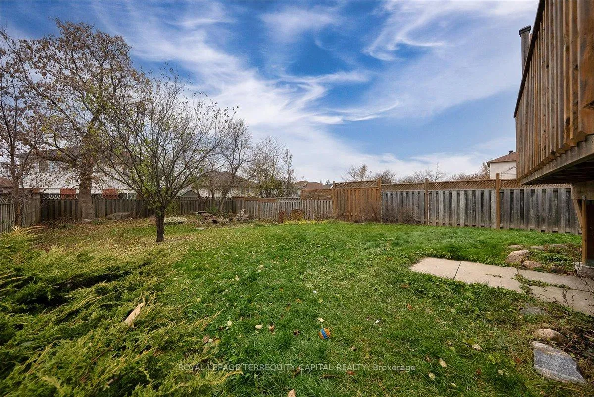 Photo 35 of 44 Ward Drive, Barrie, Painswick North — HOMEH