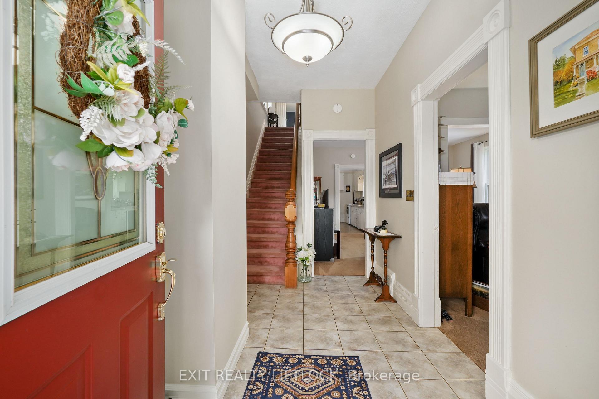 Photo 6 of 218 Lee Street, Peterborough, Northcrest Ward 5 — HOMEH