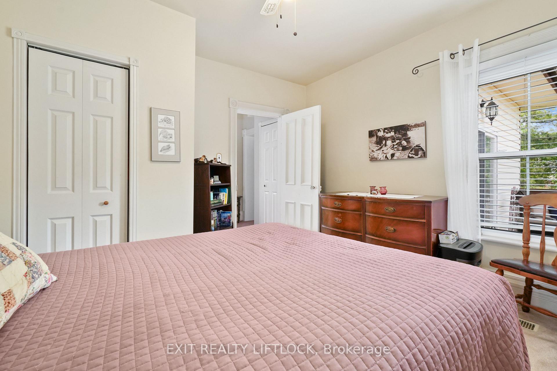 Photo 22 of 218 Lee Street, Peterborough, Northcrest Ward 5 — HOMEH