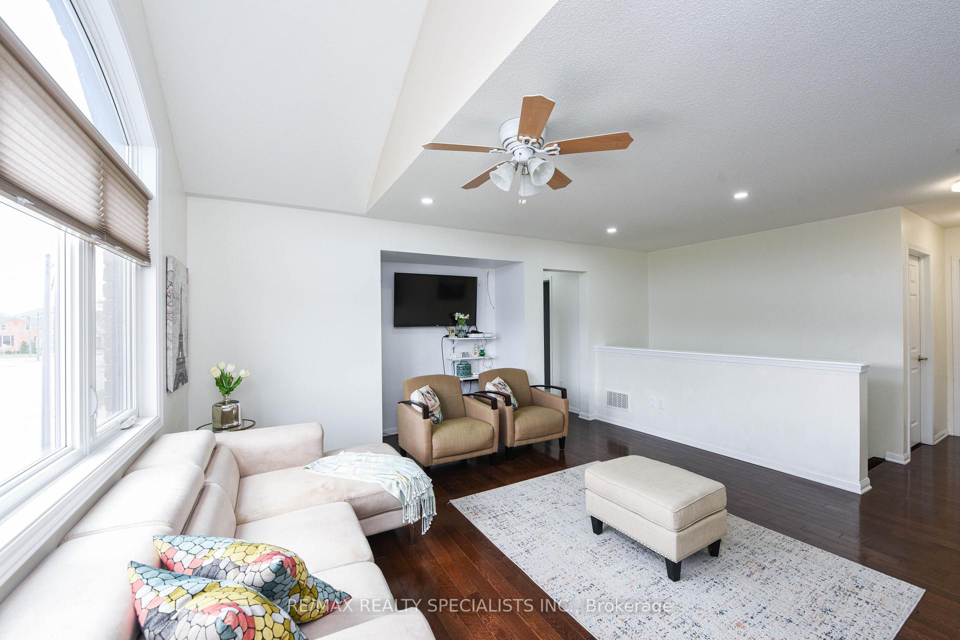 Photo 15 of 463 Dymott Avenue, Milton, Harrison — HOMEH