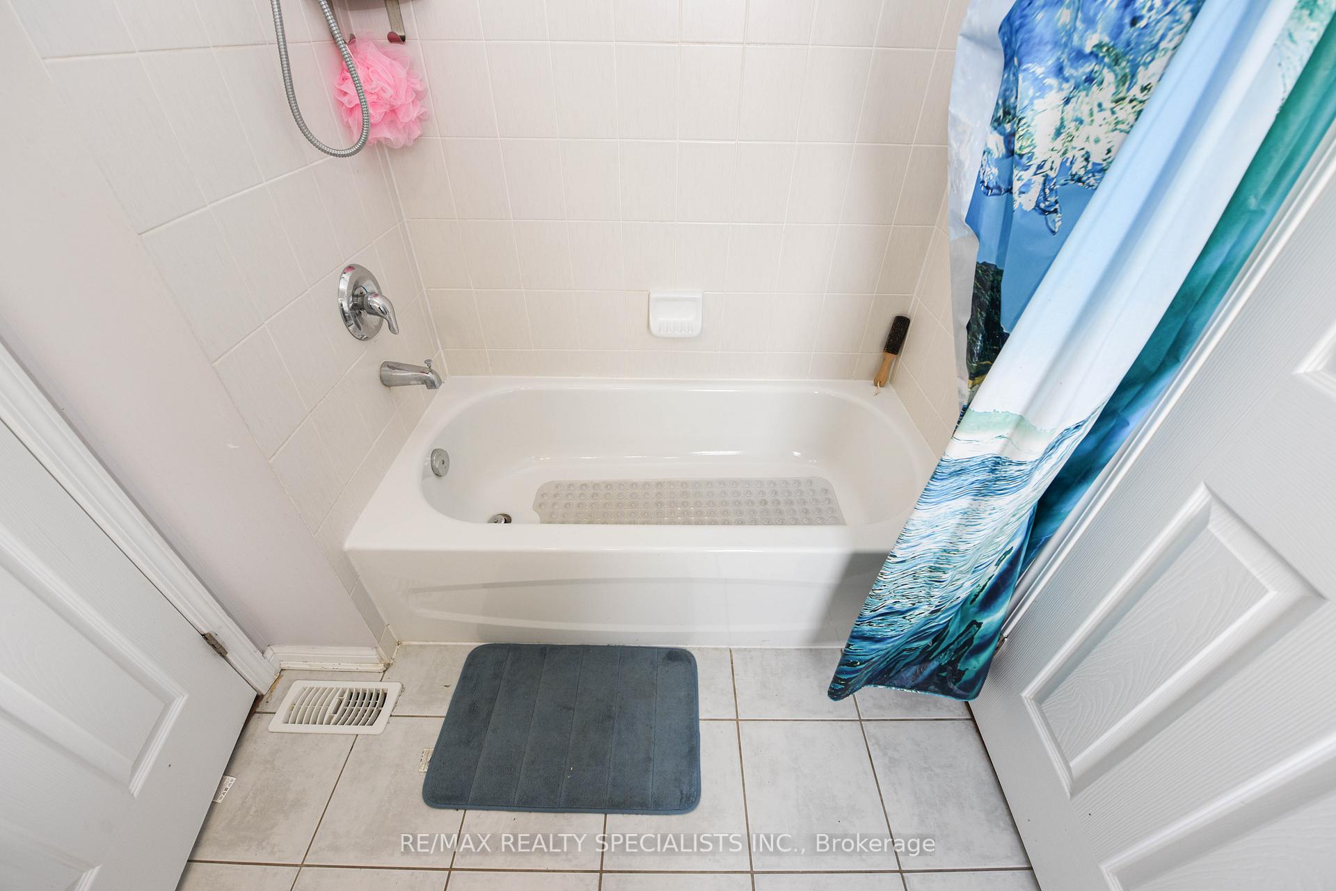 Photo 18 of 463 Dymott Avenue, Milton, Harrison — HOMEH