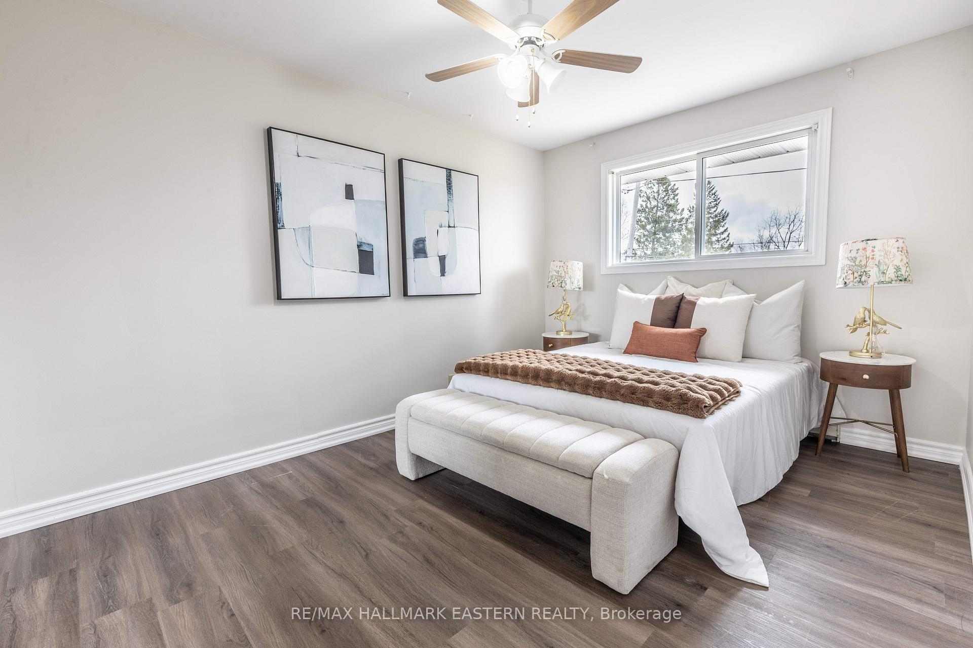 Photo 19 of 204 Hillview Drive, Peterborough, Northcrest Ward 5 — HOMEH