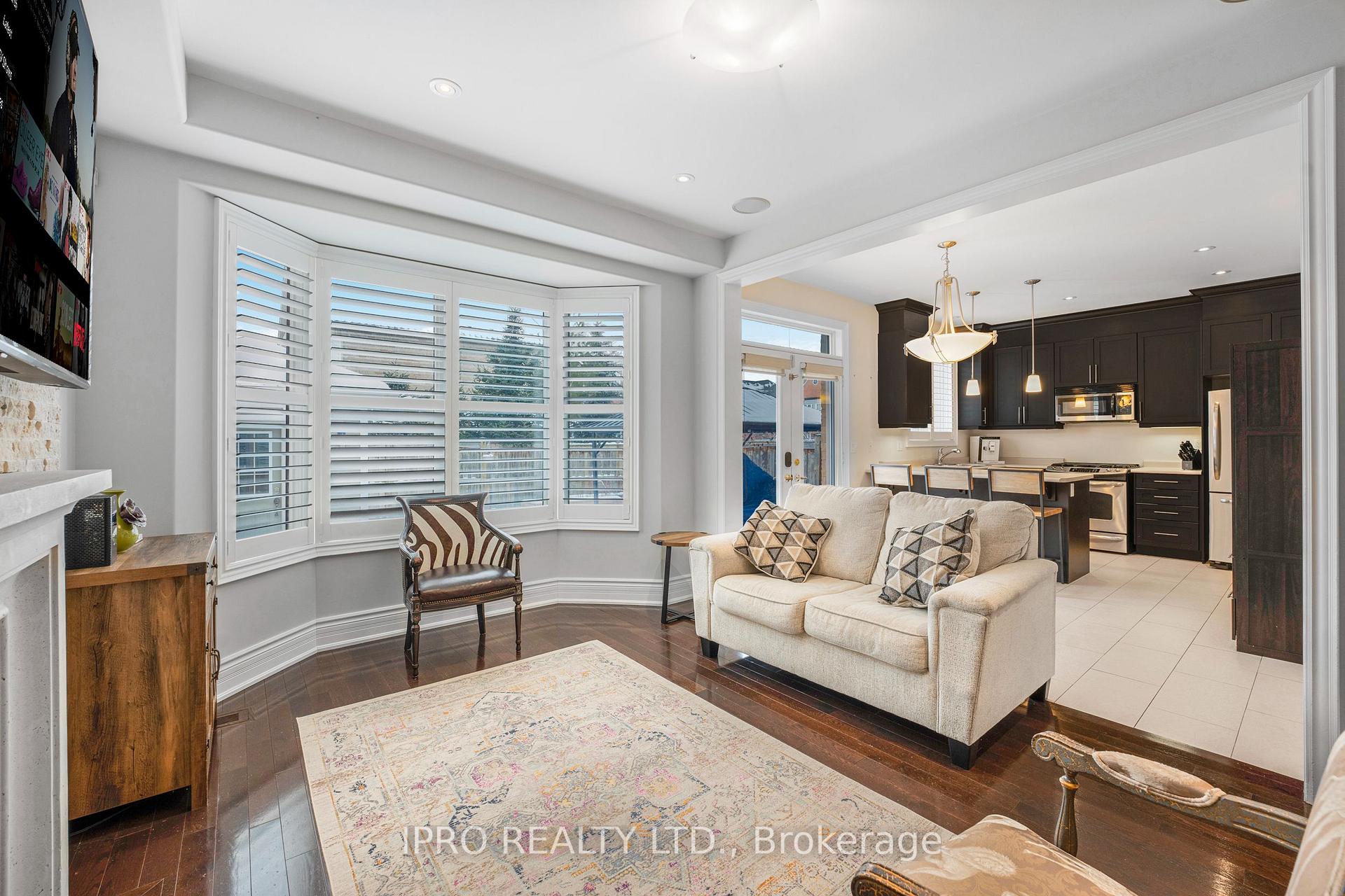 Photo 9 of 315 Malboeuf Court, Milton, Scott — HOMEH