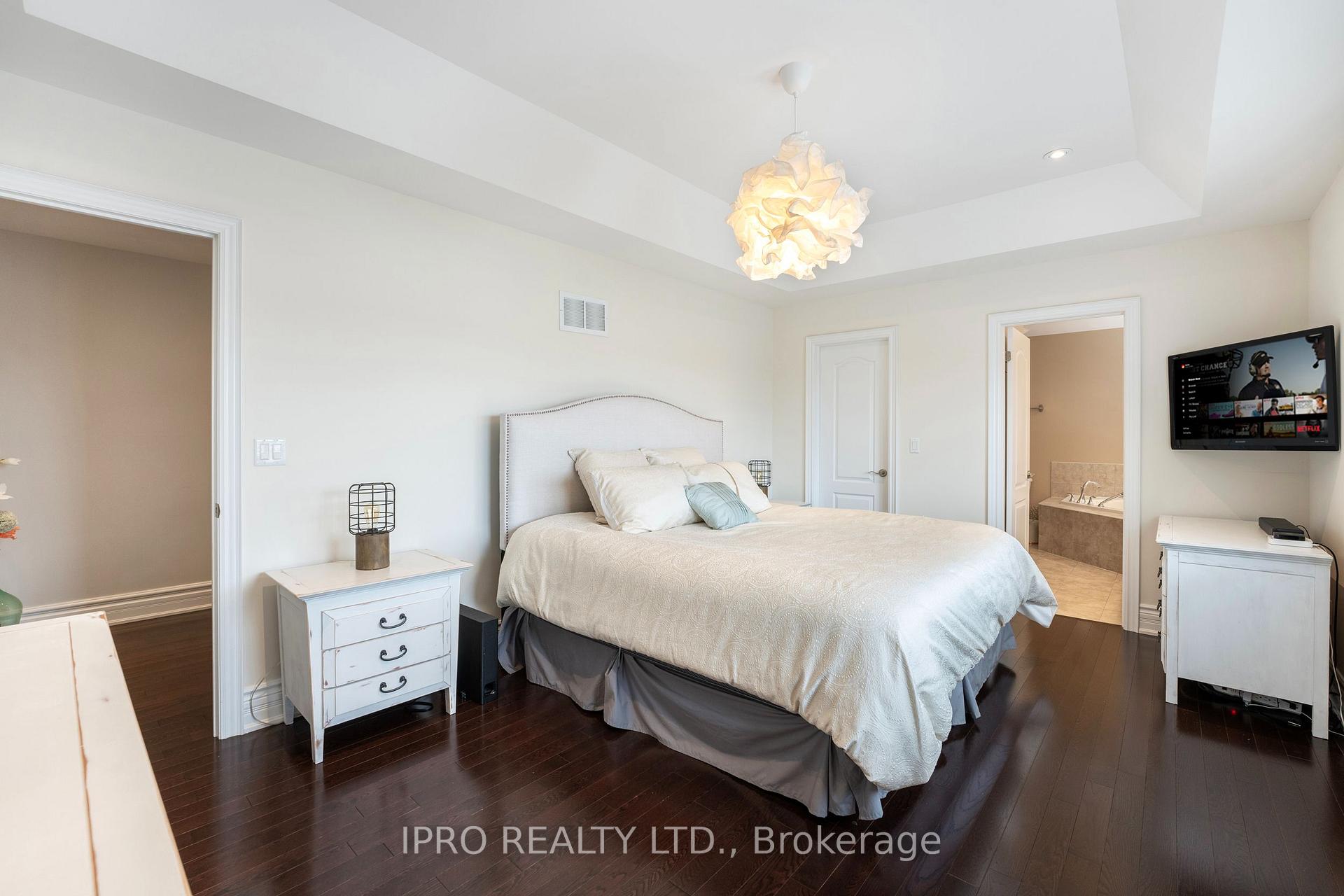 Photo 19 of 315 Malboeuf Court, Milton, Scott — HOMEH