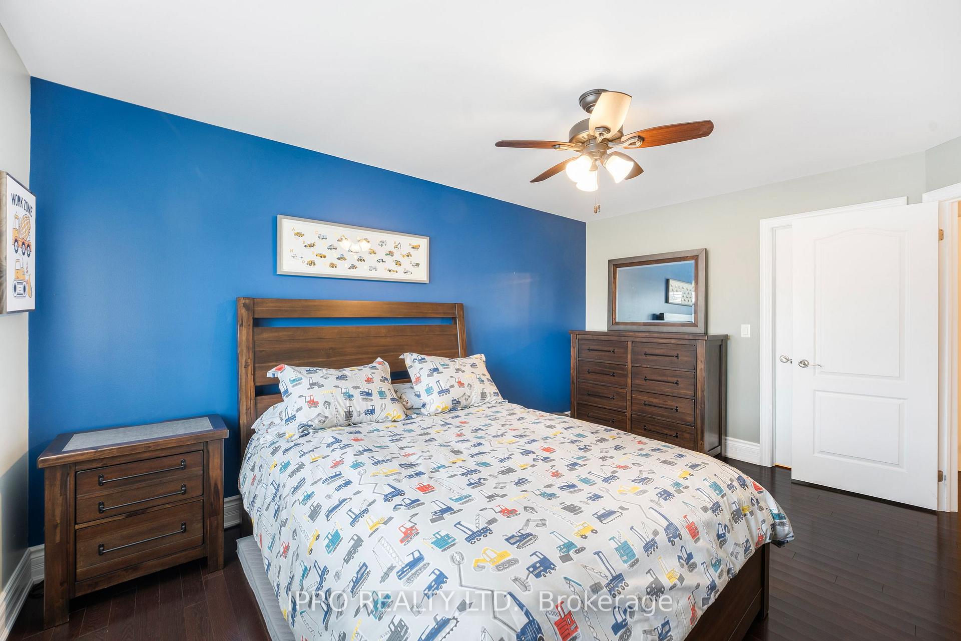 Photo 27 of 315 Malboeuf Court, Milton, Scott — HOMEH