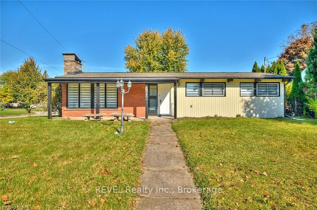 Front of 6673 Huggins Street