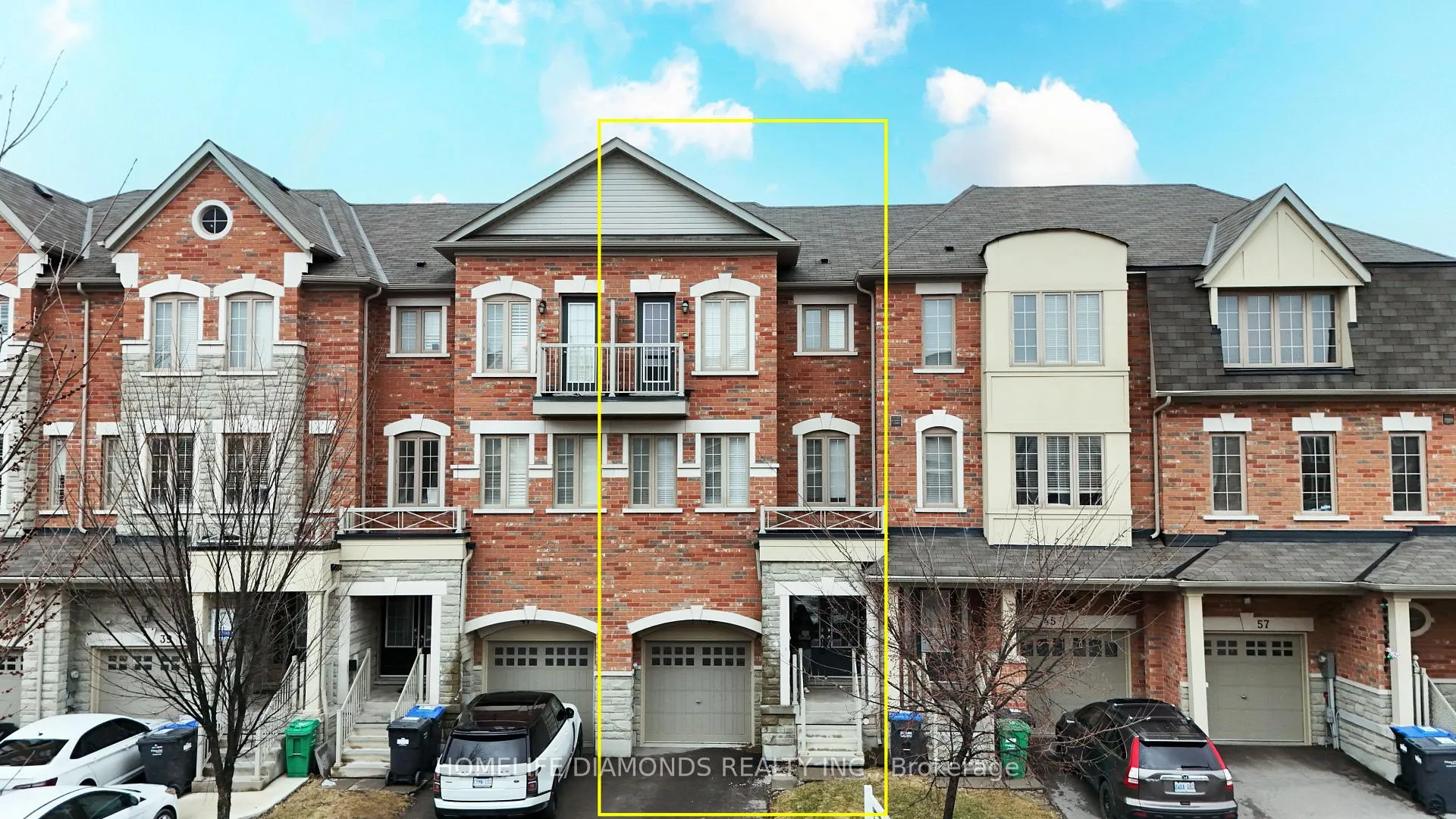 Photo 2 of 43 Sprucewood Road, Brampton, Heart Lake — HOMEH