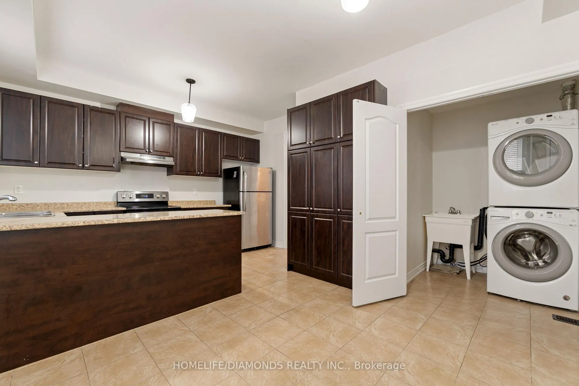 Photo 15 of 43 Sprucewood Road, Brampton, Heart Lake — HOMEH
