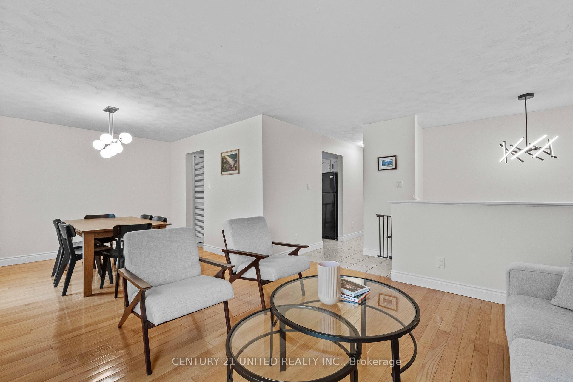 Photo 2 of 1173 Normandy Street, Peterborough, Northcrest Ward 5 — HOMEH