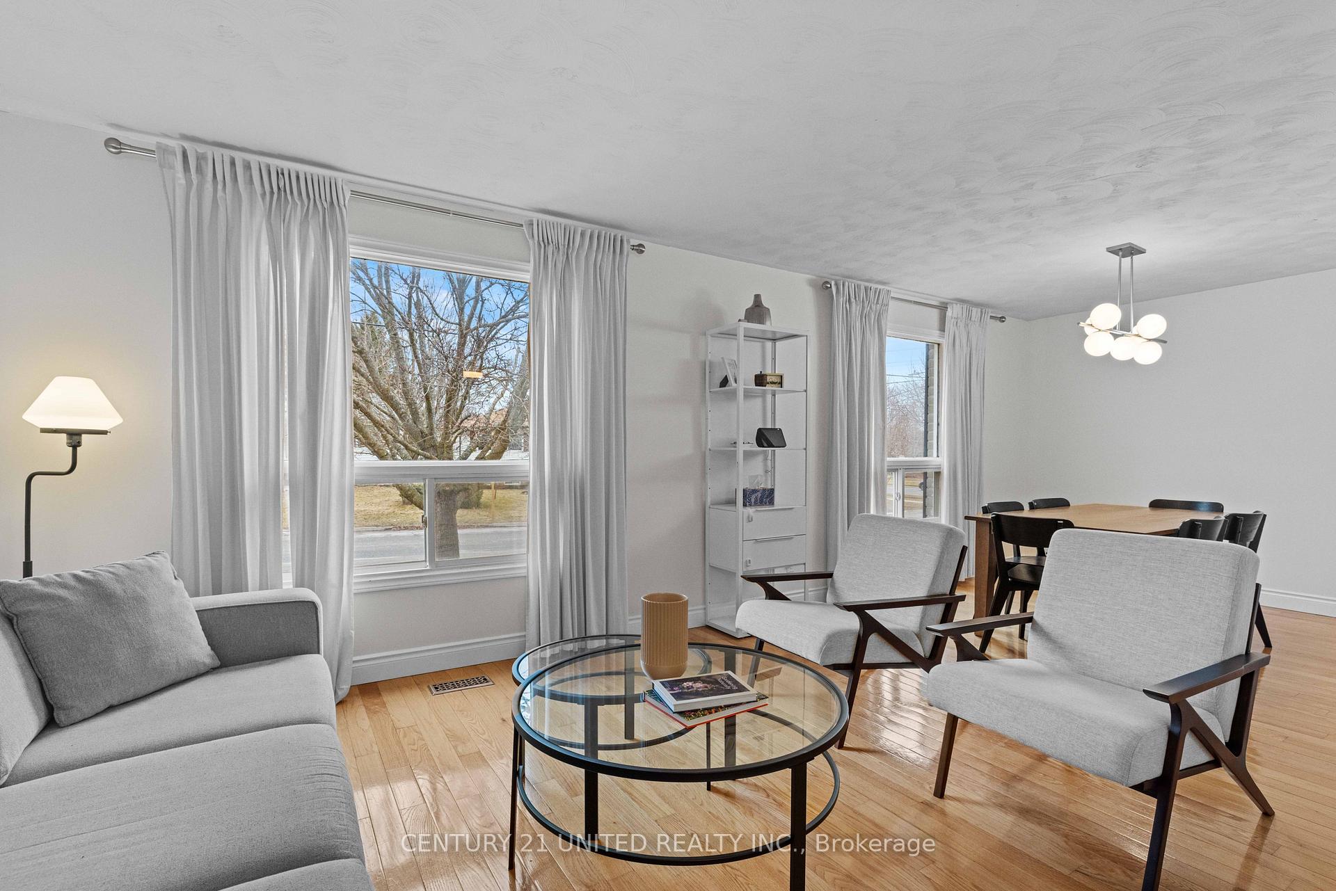 Photo 3 of 1173 Normandy Street, Peterborough, Northcrest Ward 5 — HOMEH