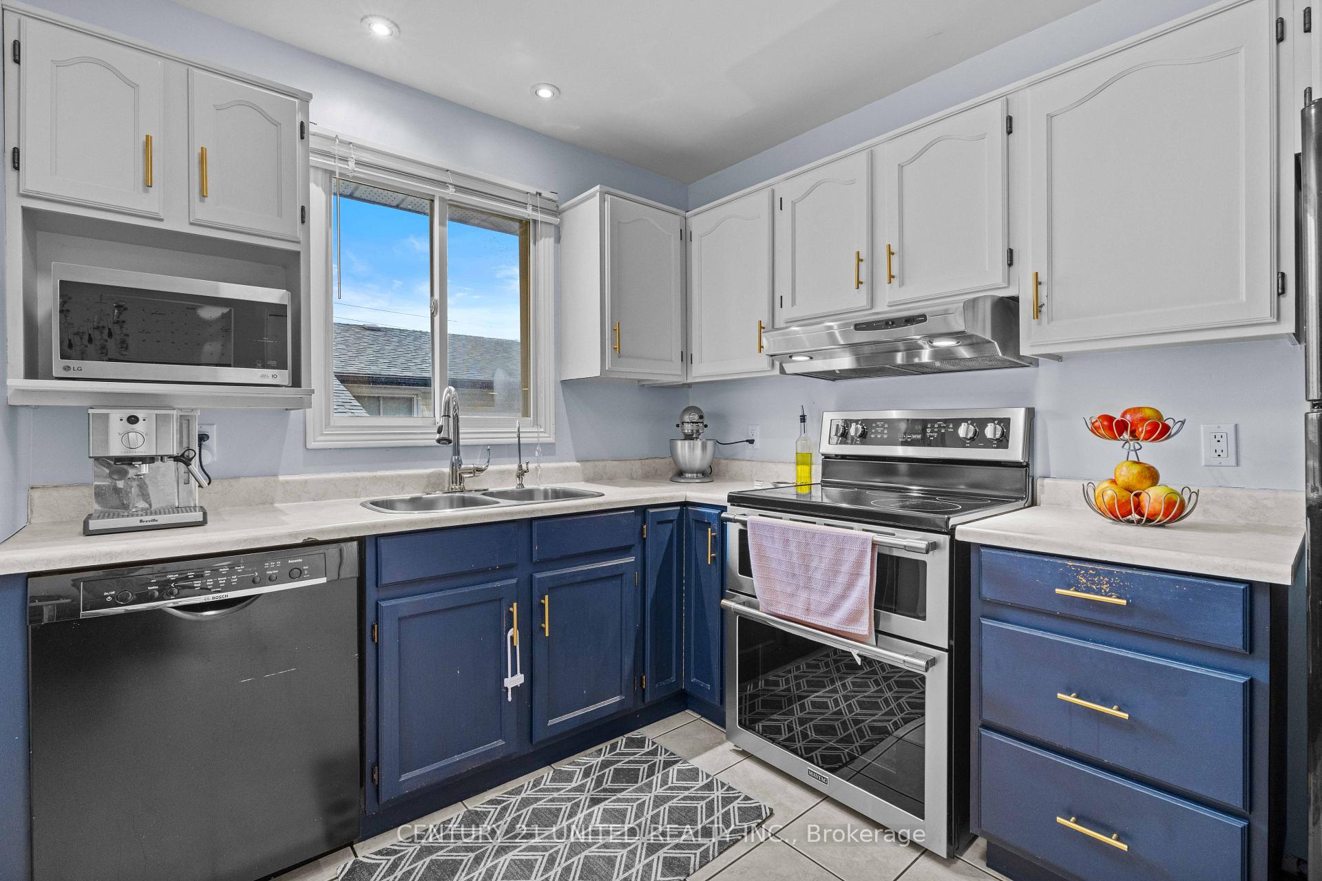 Photo 8 of 1173 Normandy Street, Peterborough, Northcrest Ward 5 — HOMEH