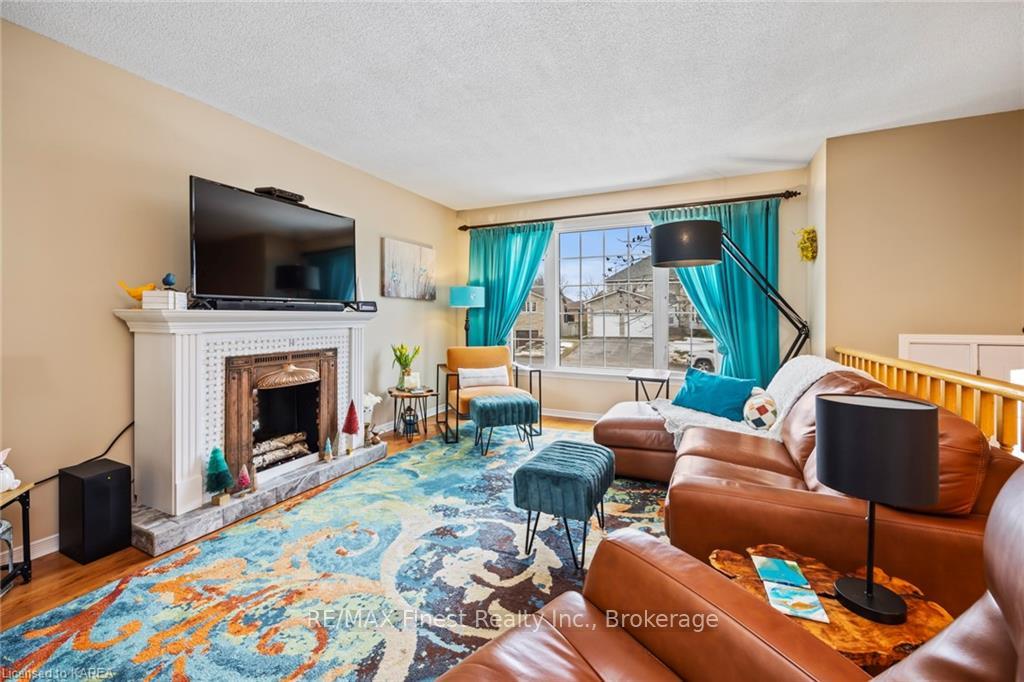 Photo 9 of 1146 Lancaster Drive, Kingston, North of Taylor-Kidd Blvd — HOMEH