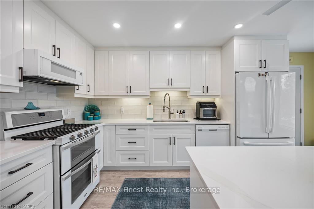 Photo 17 of 1146 Lancaster Drive, Kingston, North of Taylor-Kidd Blvd — HOMEH
