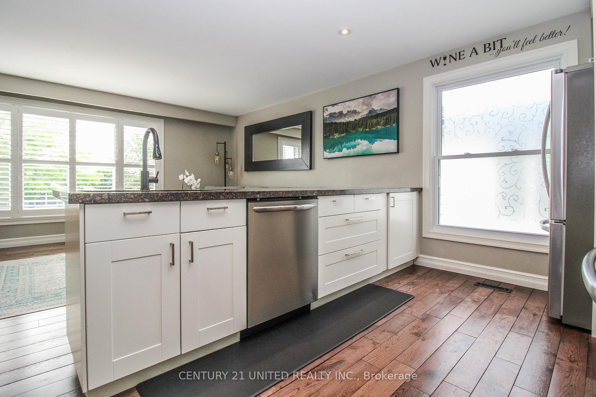 Photo 14 of 2046 Meadowview Road, Peterborough, Ashburnham Ward 4 — HOMEH