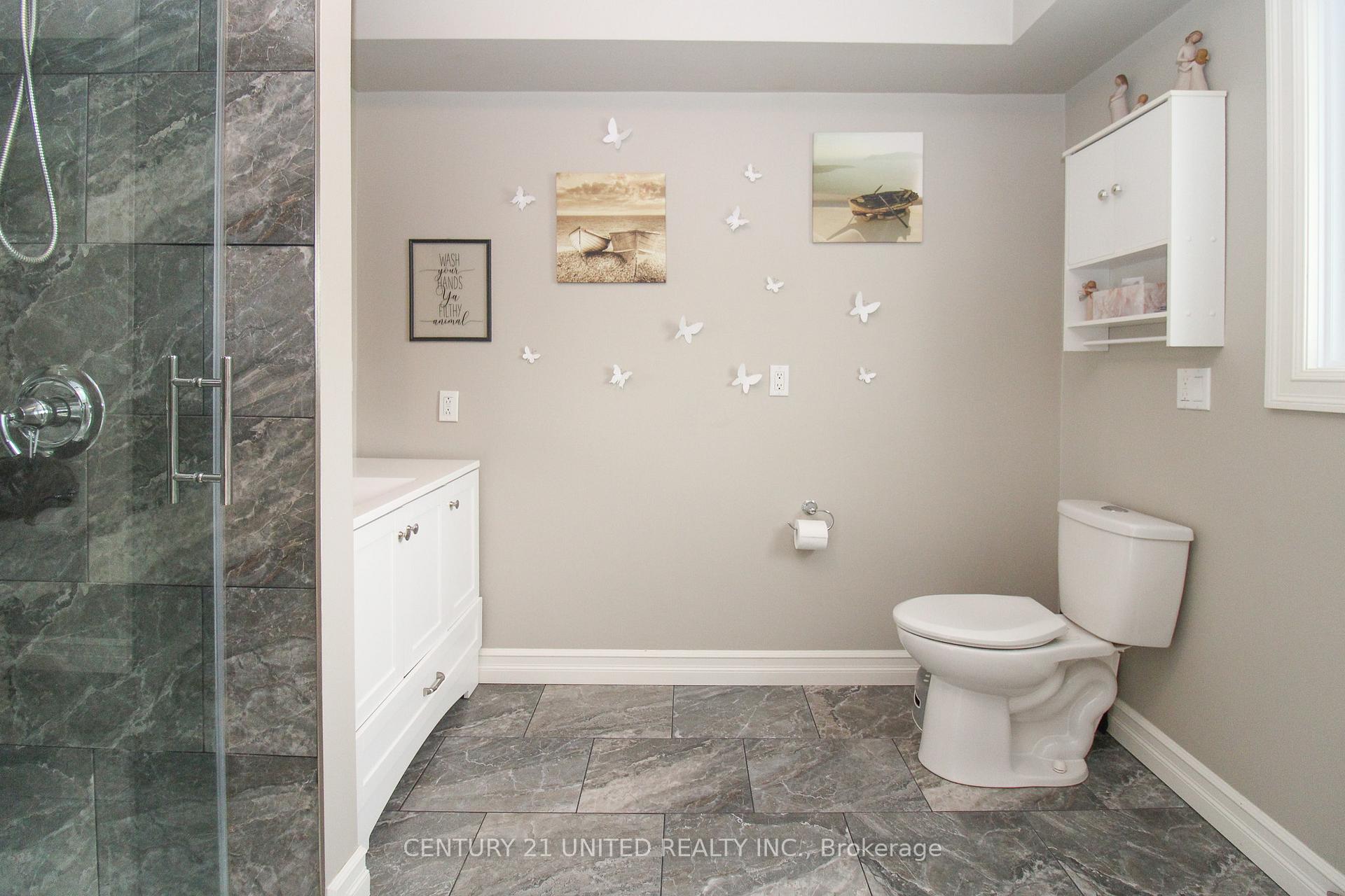 Photo 18 of 2046 Meadowview Road, Peterborough, Ashburnham Ward 4 — HOMEH