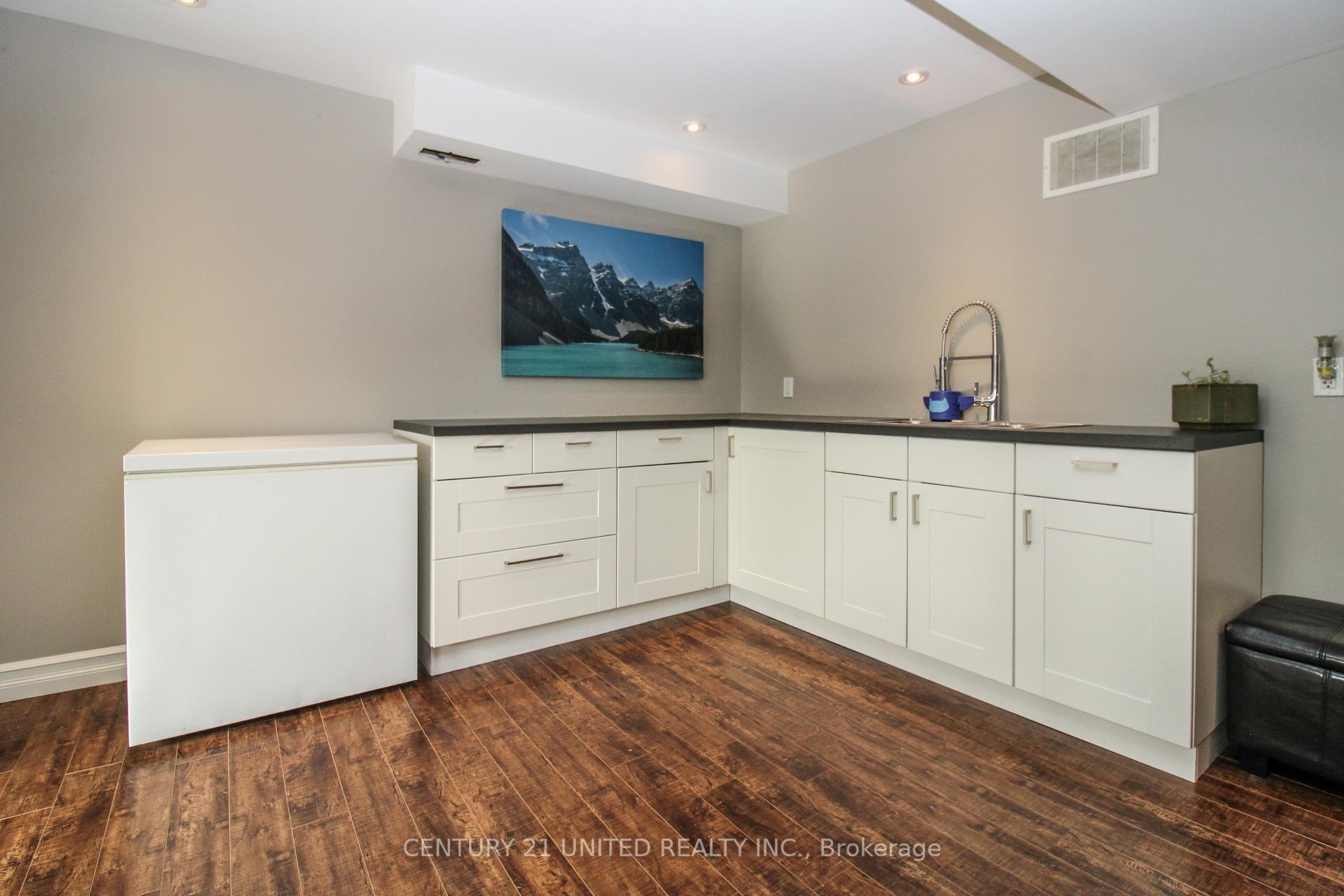 Photo 28 of 2046 Meadowview Road, Peterborough, Ashburnham Ward 4 — HOMEH