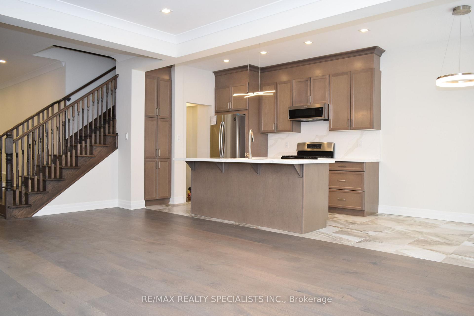 Photo 14 of 588 Juneberry Court, Milton, Cobban — HOMEH
