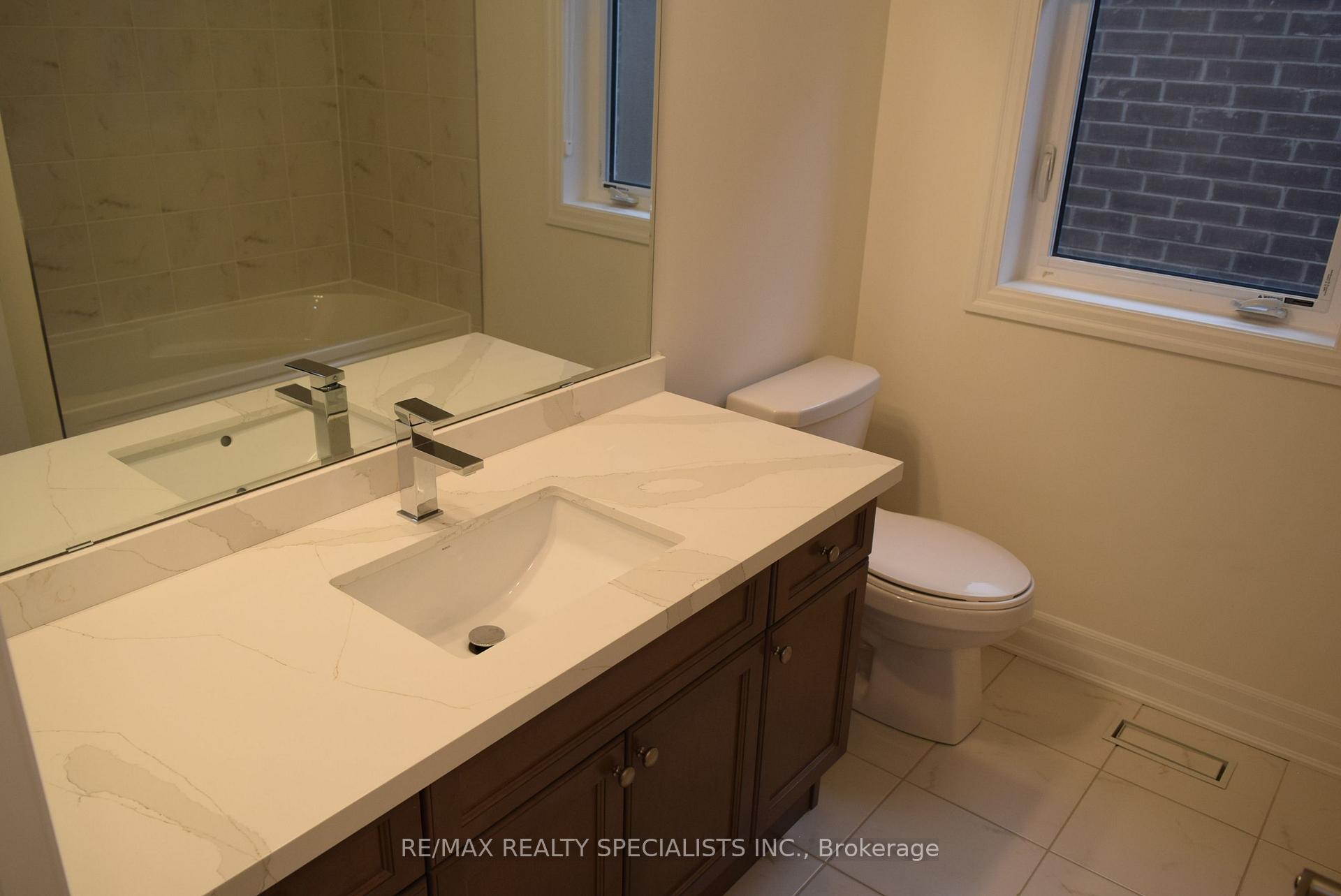 Photo 37 of 588 Juneberry Court, Milton, Cobban — HOMEH